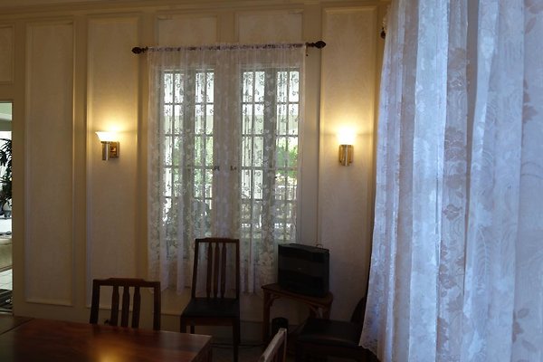 th DSC00745 th DSC00745