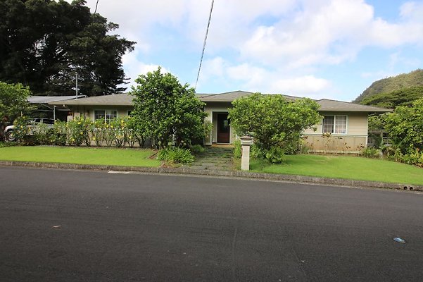 Nuuanu 29 Gartley Pl Gary Yuh 808.347.1800 Nuuanu 29 Gartley Pl Gary Yuh 808.347.1800