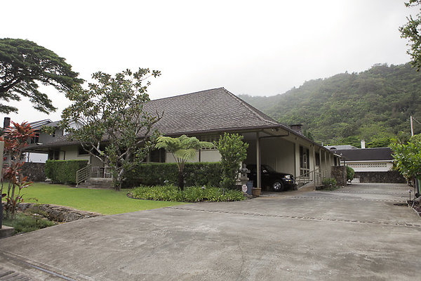 Nuuanu 3157 Alika Ave Audrey and Steven 595.6262 Nuuanu 3157 Alika Ave Audrey and Steven 595.6262