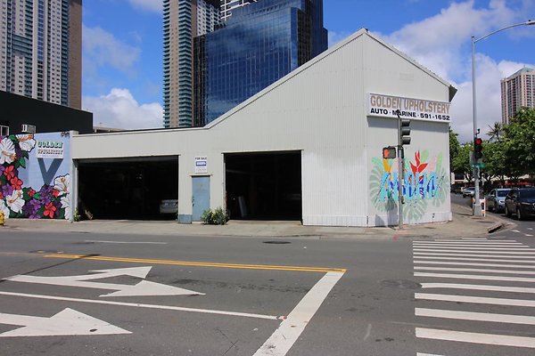 Kakaako Golden Upholstrey 716 Queen St David Lee 808.591.1652 Kakaako Golden Upholstrey 716 Queen St David Lee 808.591.1652