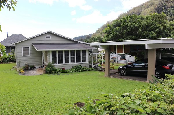 Nuuanu 3630 Nuuanu Pali Dr Russell Tong 808.352.3664 Nuuanu 3630 Nuuanu Pali Dr Russell Tong 808.352.3664