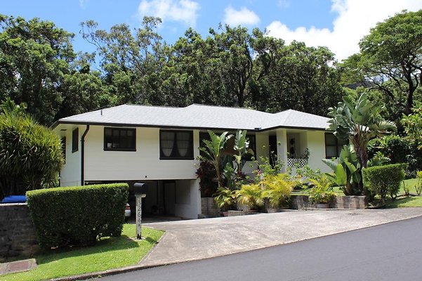 Nuuanu 3264 kaohinani dr Rose 808.683.6830 Nuuanu 3264 kaohinani dr Rose 808.683.6830