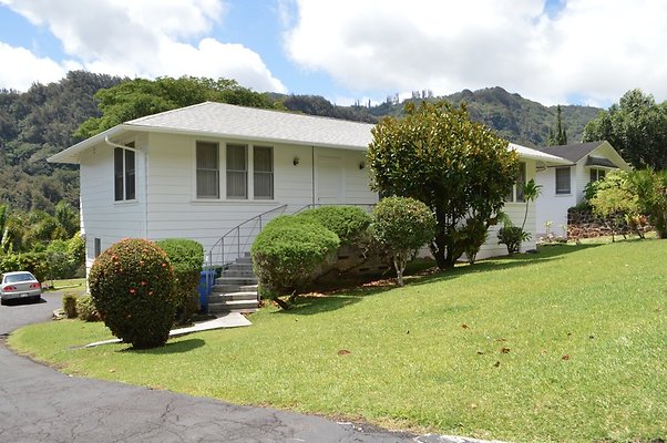 Nuuanu 3438 Niolopua Dr - Reid 497.5634 cell Nuuanu 3438 Niolopua Dr - Reid 497.5634 cell