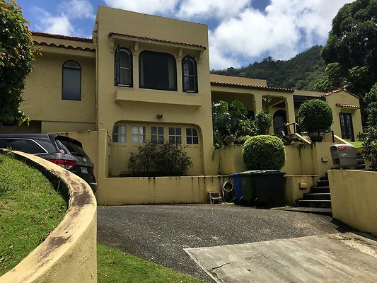 Nuuanu 3344 Kahawalu Dr Lara.Sniffen 408.218.9162 Nuuanu 3344 Kahawalu Dr Lara.Sniffen 408.218.9162