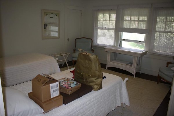 th IMG 8049 th IMG 8049