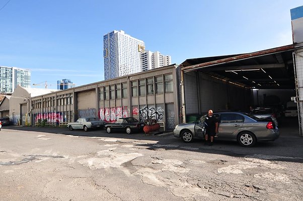 Stewart's Auto Service 815 Kawaiahao St Stewart Chong 808-596-8139 Stewart's Auto Service 815 Kawaiahao St Stewart Chong 808-596-8139