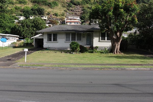 Palolo 1927 9th Avenue Ryan.Lapenia 808.256.2151 Palolo 1927 9th Avenue Ryan.Lapenia 808.256.2151