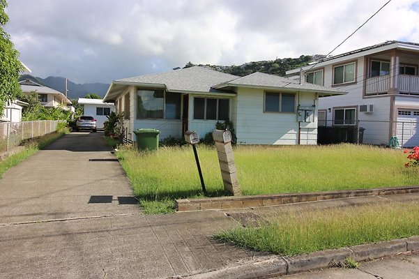 Palolo 3448 Maluhia St James Onishi 808.285.0538 Palolo 3448 Maluhia St James Onishi 808.285.0538