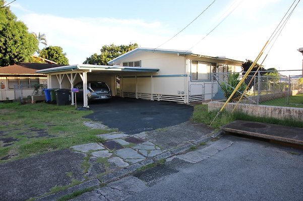 Palolo 3329 Wiliama Place Suzie Yee 808.497.0292 Palolo 3329 Wiliama Place Suzie Yee 808.497.0292