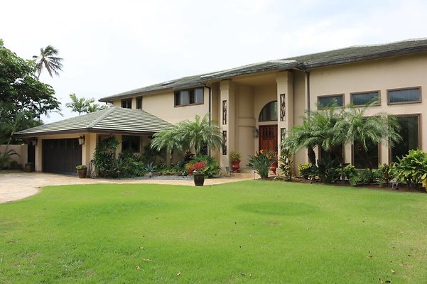 Portlock 415 Portlock Rd Charles Butler 808.683.9191 Portlock 415 Portlock Rd Charles Butler 808.683.9191