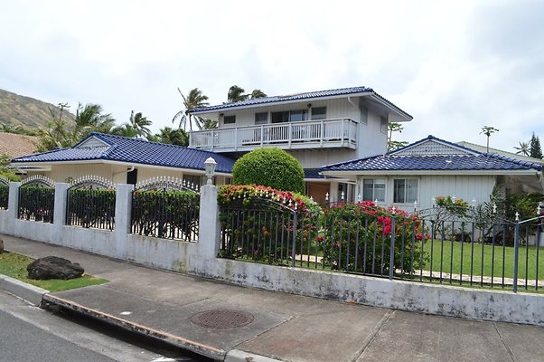 Portlock 33 Nawiliwili St Eddie and Irene Gackle Portlock 33 Nawiliwili St Eddie and Irene Gackle
