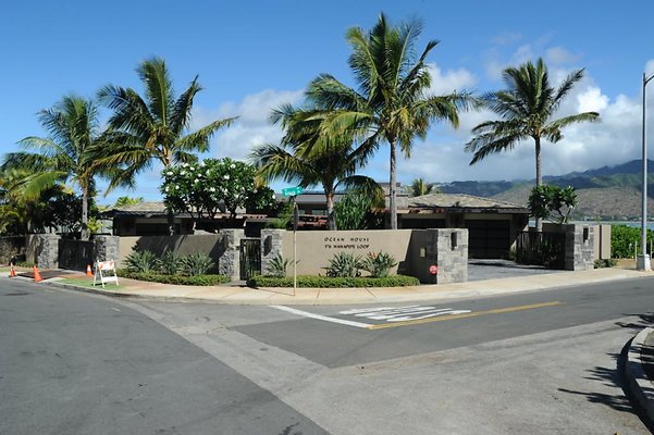 Portlock 176 Hanapepe Loop-Ocean House Kino 808.738.6707 Portlock 176 Hanapepe Loop-Ocean House Kino 808.738.6707