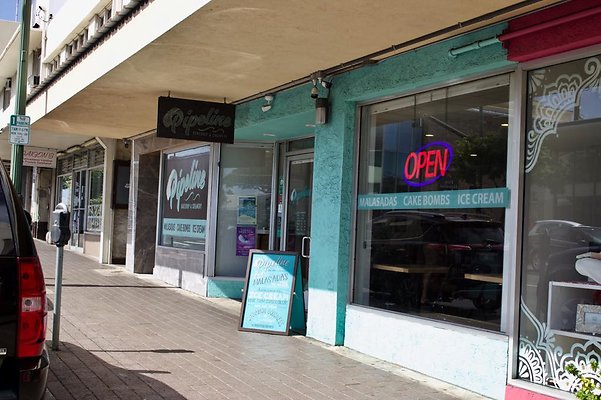 Kaimuki Pipeline Bakery 3632 Waialae Ave Gayla Young (808) 729-7788