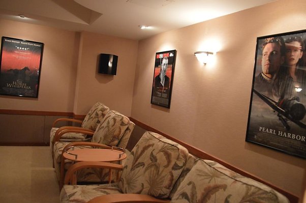 th DSC 0090 th DSC 0090