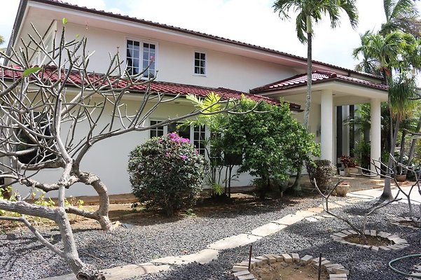 Portlock 322 Portlock Road Kevin Au 808.393.8150 Portlock 322 Portlock Road Kevin Au 808.393.8150