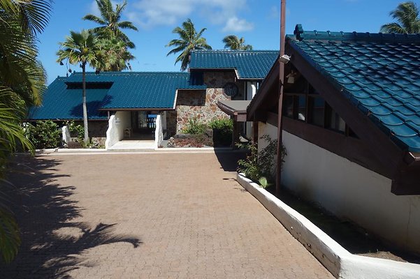 Portlock 10 Poipu Pl Rene 808.342.8656 Portlock 10 Poipu Pl Rene 808.342.8656