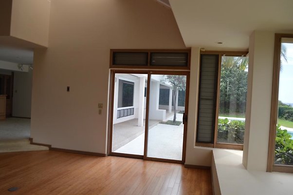 th DSC 0038 th DSC 0038