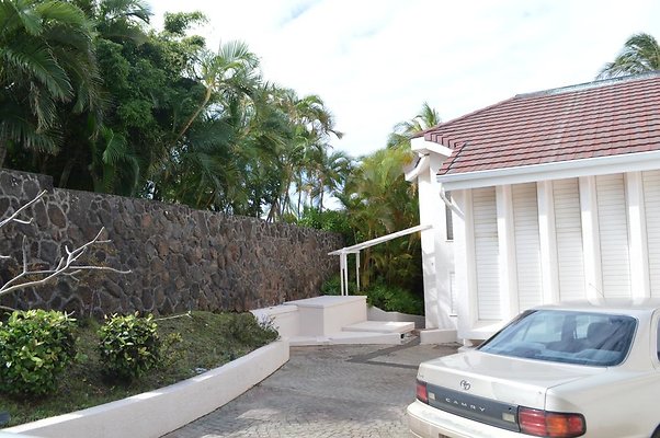 th DSC 0012 th DSC 0012