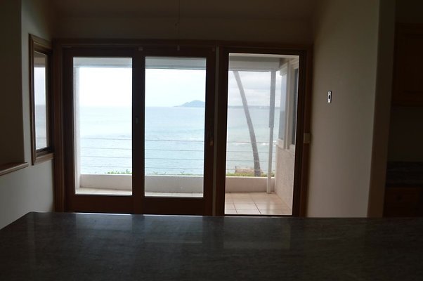 th DSC 0056 th DSC 0056