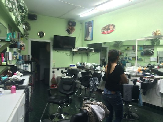 KJs Men and Women Hairstyling- 2749 S King St KJs Men and Women Hairstyling- 2749 S King St