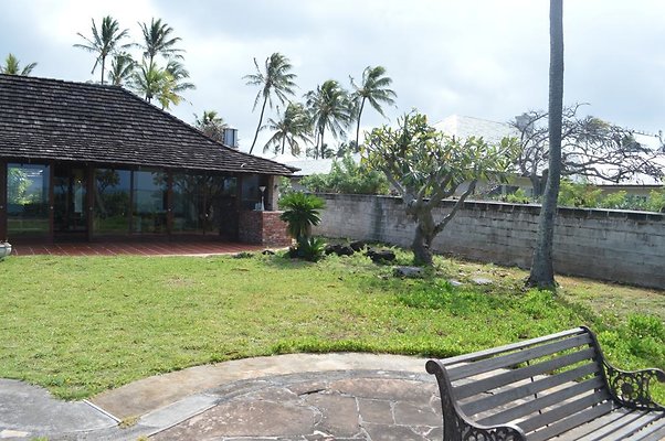 th DSC 0205 th DSC 0205