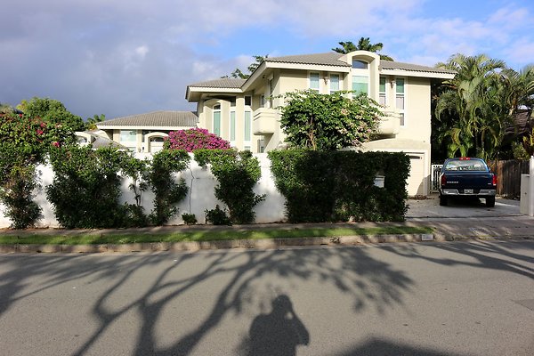Kahala 729 Ulili St Sandy.Lynch 808.393.1779