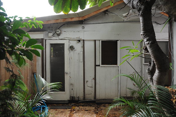 KAH Brooks 810 Kealaolu A