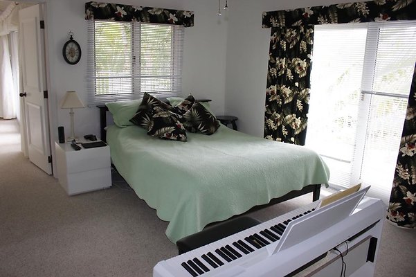 th IMG 8221 th IMG 8221