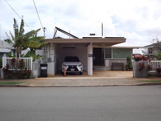 Kahala 1035 22nd Ave Karen 808.220.0924