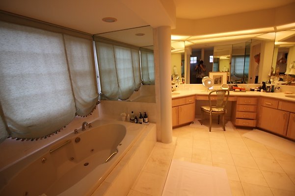 th IMG 8827 th IMG 8827