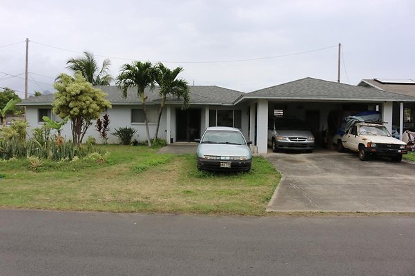 Waimanalo 41-937 Oluolu St Jaye Aquino 808.590.6837