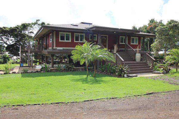 Waimanalo 41-875-B Kaikaina St Candis Thomas 303.517.3404