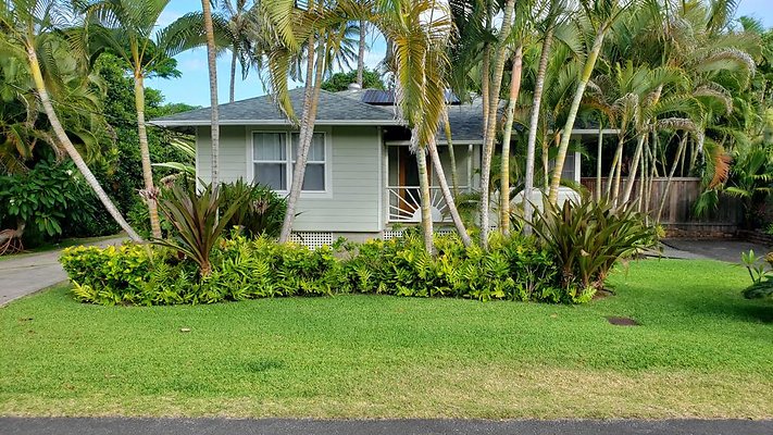 Waimanalo 41-020 Ehukai St Chris Magnussen 808-428-6891 Waimanalo 41-020 Ehukai St Chris Magnussen 808-428-6891