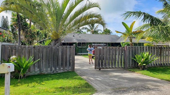 Waimanalo 41-027 Wailea St Richard Saucedo 808.388.3685 Waimanalo 41-027 Wailea St Richard Saucedo 808.388.3685