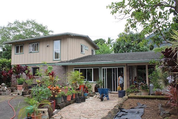 Waimanalo 41-865 Waikupanaha St Mark 808.306.3171