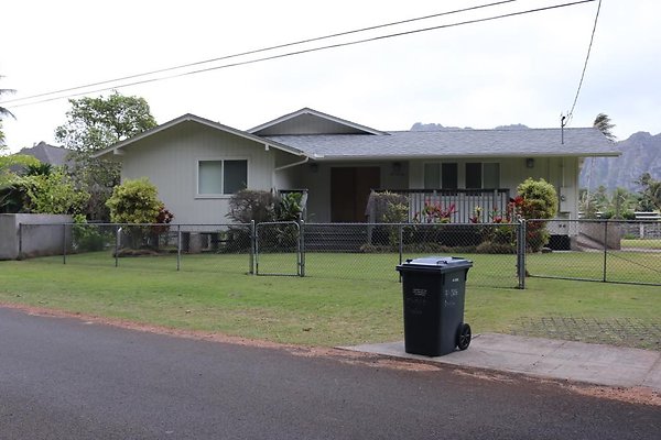 Waimanalo 41-026 Aloiloi St Steve.Gainsley 808.398.2083 Waimanalo 41-026 Aloiloi St Steve.Gainsley 808.398.2083