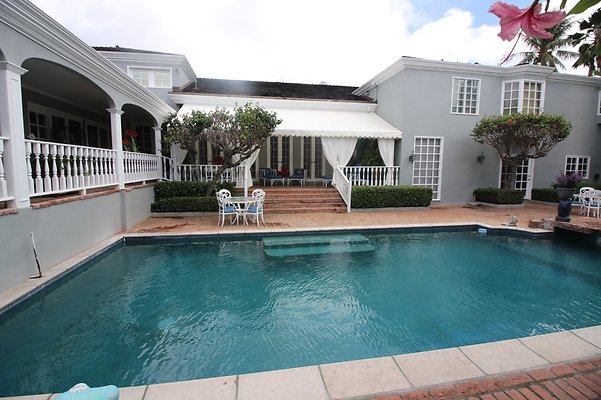 Kahala 929 Keola Olu Mary 739 4490