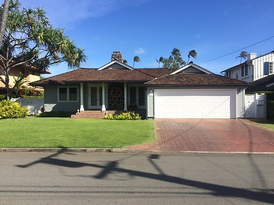 Kahala 4615 Aukai Ave Nancy DND