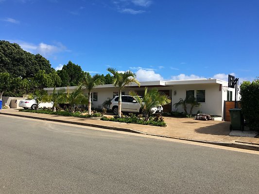 Kahala 4161 Kaimanahila St NOT.INTERESTED