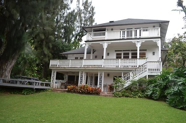 th DSC 0112 th DSC 0112