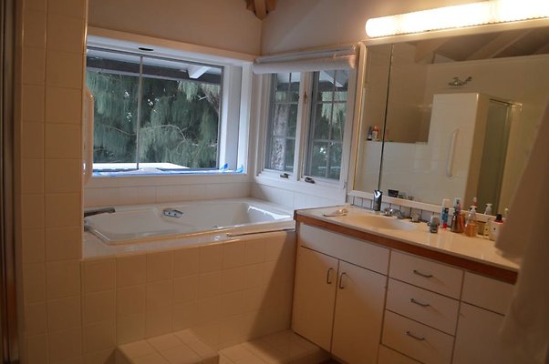 th DSC 0127 th DSC 0127