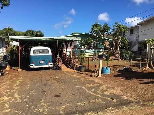 Palolo 1253 15th Ave Dominic 808.398.5424 Palolo 1253 15th Ave Dominic 808.398.5424