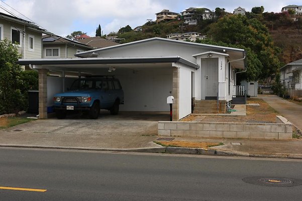 Palolo 1343 9th Ave Jeff Hawe (tenant) 808.551.0151 Palolo 1343 9th Ave Jeff Hawe (tenant) 808.551.0151