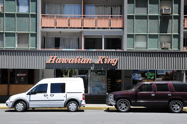 Waikiki Hawaiian King Condo 417 Nohonani St David 808.256.6674 Waikiki Hawaiian King Condo 417 Nohonani St David 808.256.6674