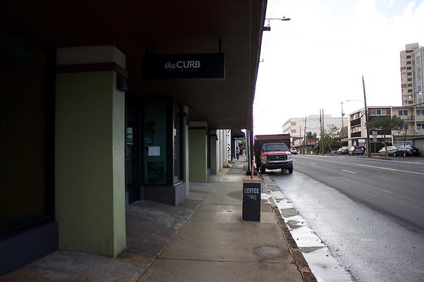 Kaimuki The Curb 3408 Waialae Ave Justin Schiada 310.977.6434 Kaimuki The Curb 3408 Waialae Ave Justin Schiada 310.977.6434