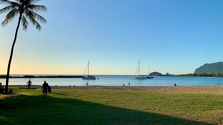 th IMG 1988 th IMG 1988