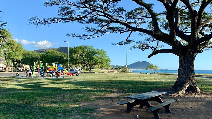 Pokai Bay Beach Park & Kuilioloa Heiau Pokai Bay Beach Park & Kuilioloa Heiau
