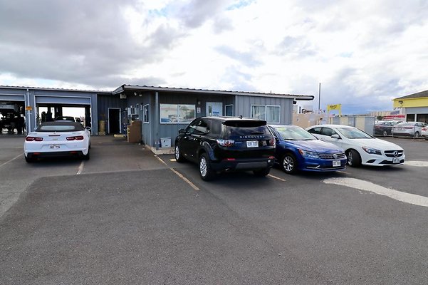 Airport Hertz Car Sales 414 Lele St Clayton Lee 808.836.3888