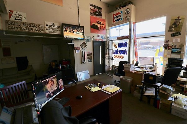 th Shaka Boyz Auto Sales 42 th Shaka Boyz Auto Sales 42