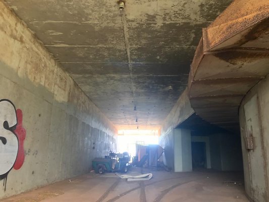 th K Bunker 09 th K Bunker 09